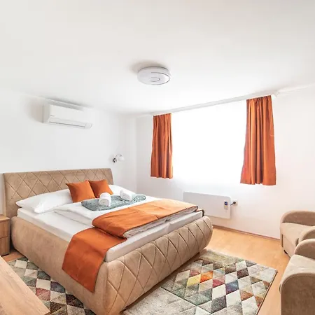 Topaz Apartmanhazak 아파트호텔 케츨리