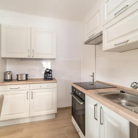 Topaz Apartmanhazak 아파트호텔